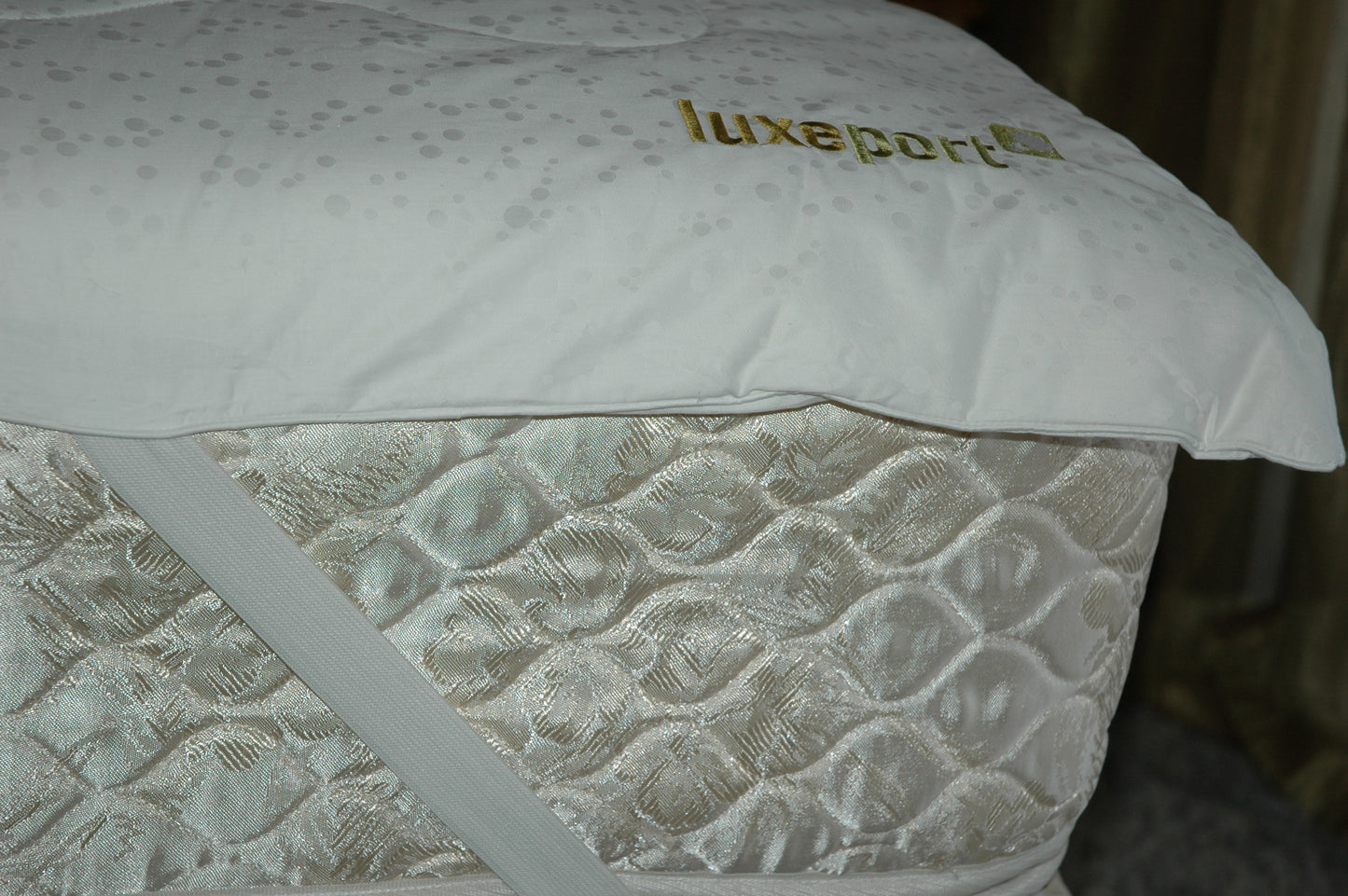 Zen Allergy Free Premium Silk Mattress & Pillow Protectors - Premium Silk Mattress Protector & 2 Pillow Protectors