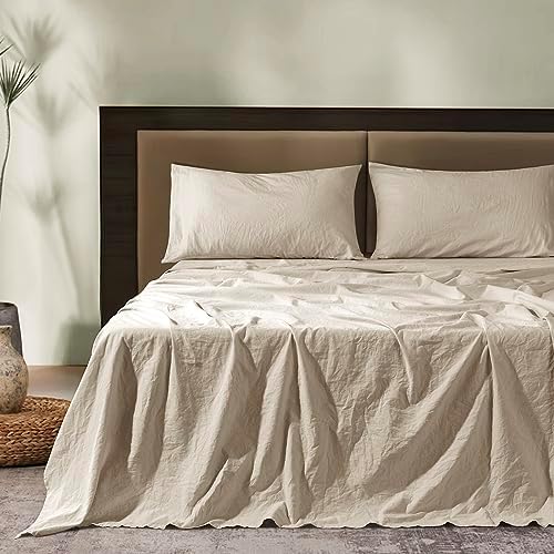 Is a Silk Bedding Set Suitable for Canadian Winters and Summers?