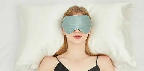 What Makes the Best Silk Sleep Mask in Canada for Deep, Uninterrupted Sleep